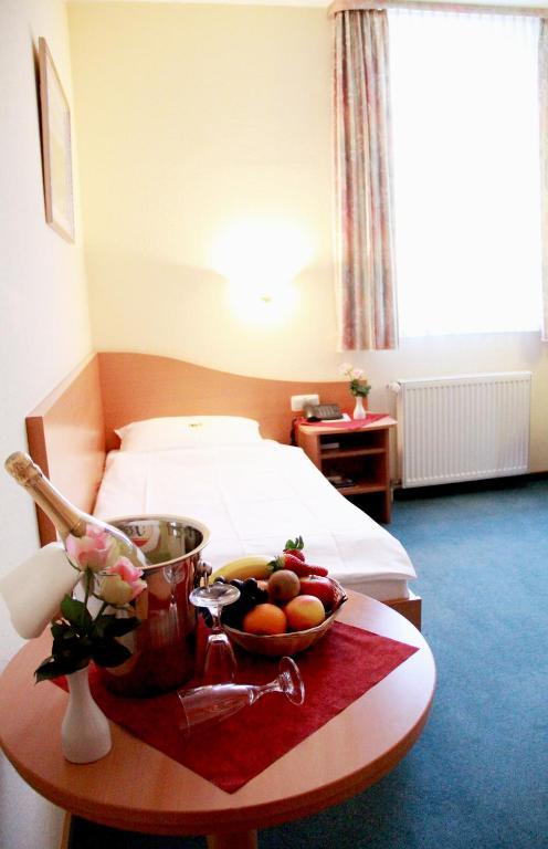 Hotel Dralle Берген Номер фото
